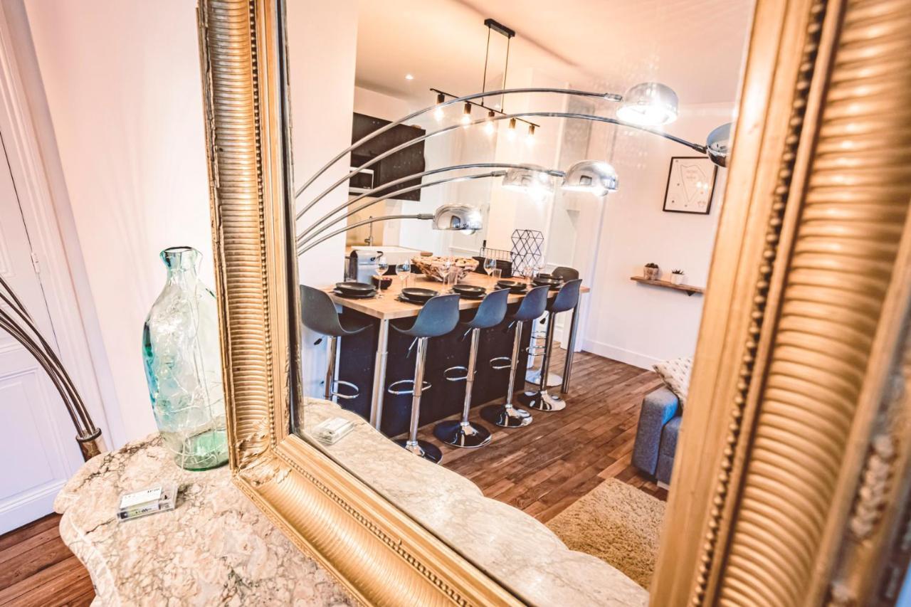 Charme De L'Ancien Pour Cet Appartement Entierement Renove Dans L'Hypercentre De Reims Luaran gambar