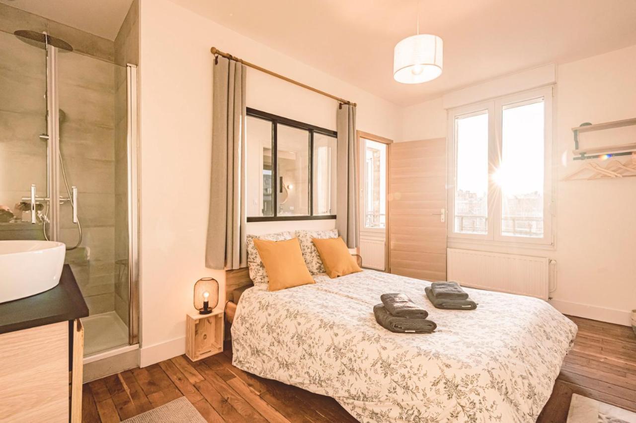 Charme De L'Ancien Pour Cet Appartement Entierement Renove Dans L'Hypercentre De Reims Luaran gambar
